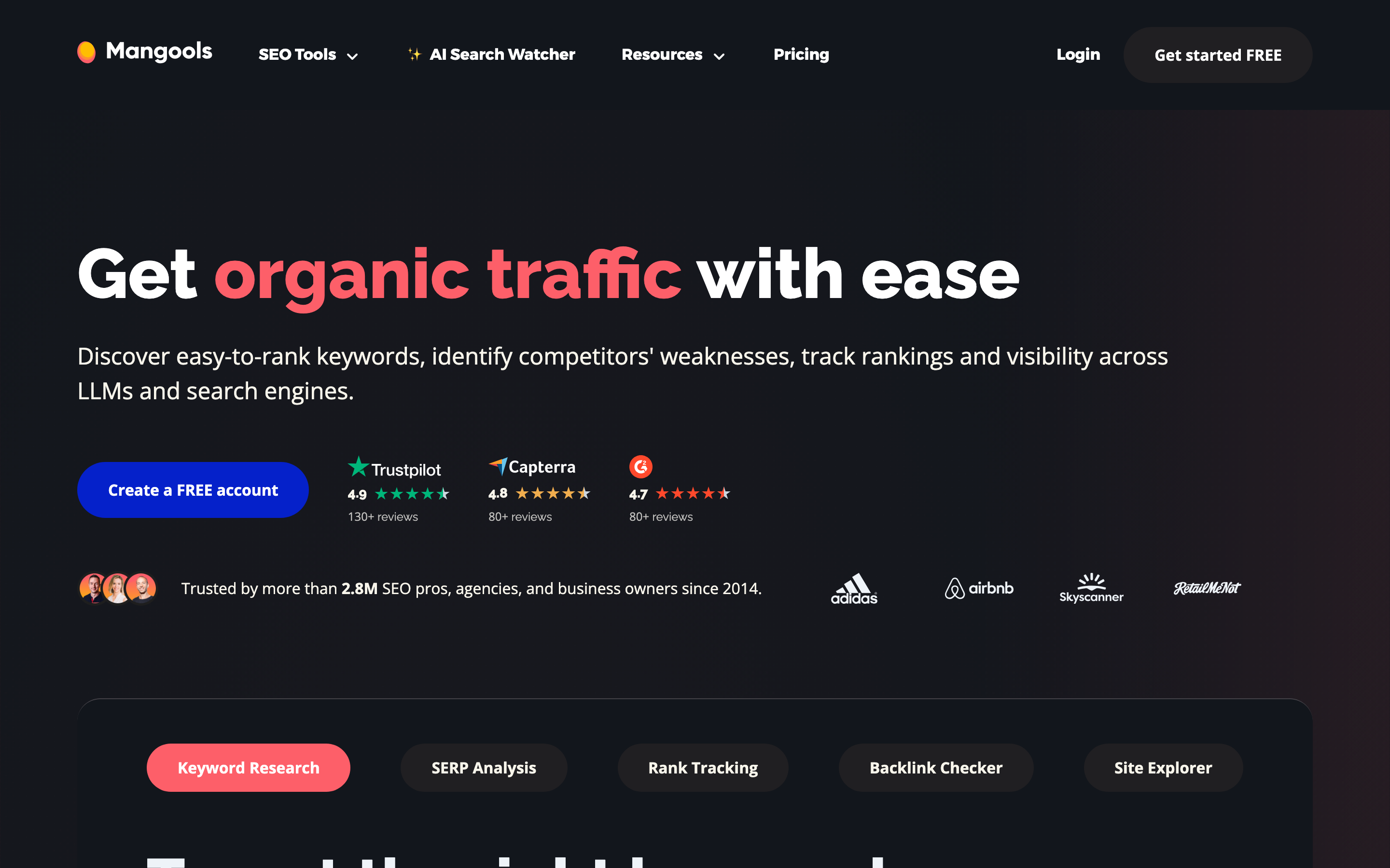 Screenshot of the Mangools homepage